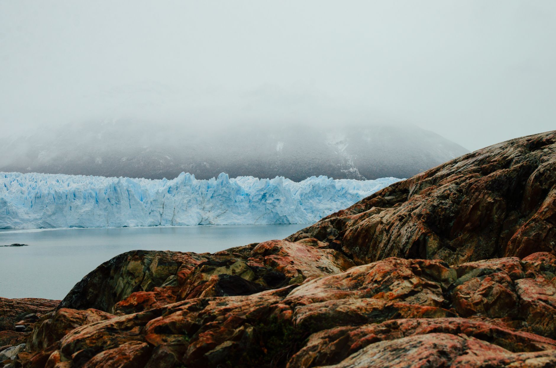 Glaciares y fiordos en Santa Cruz